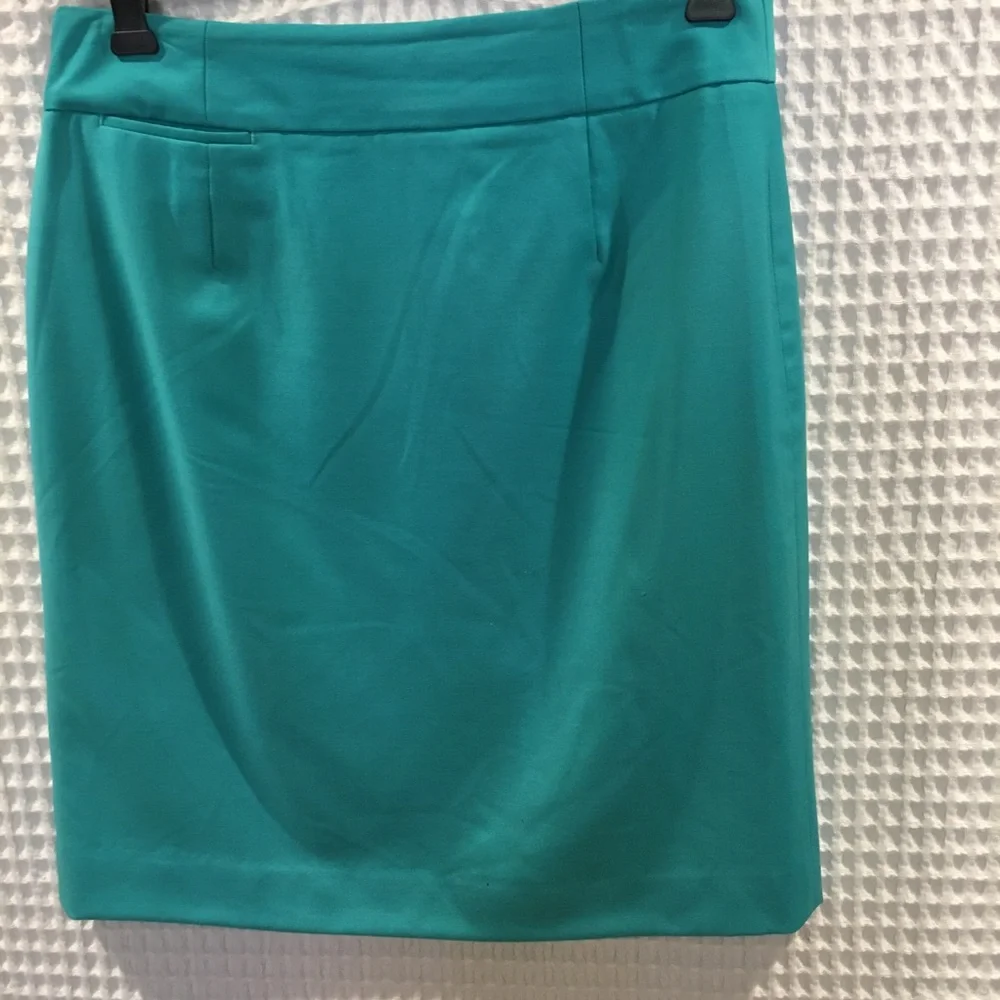 Like New Jcrew wool pencil skirt